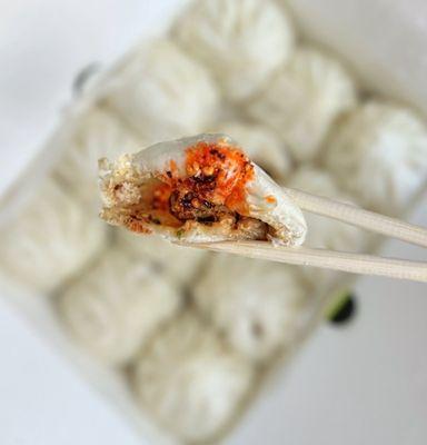 猪肉大葱小包 Pork & green onion baozi dipped in their house chili sauce | 12 pc - $14 (CC's accepted w/ $30 min)