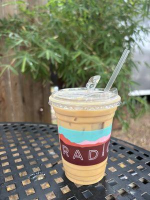 Iced latte to go