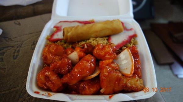 Sweet and sour chicken meal to go.