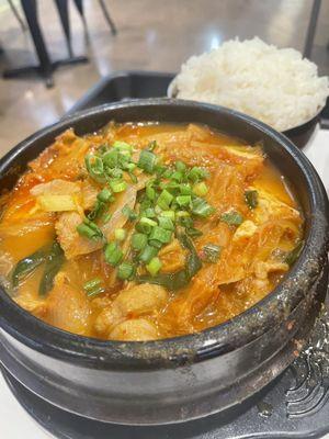 T11 Kimchi Jjigae