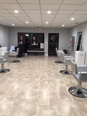 Full service hair salon in Huntington