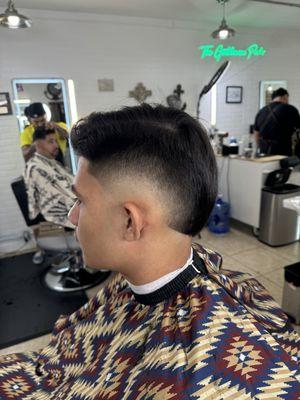 Burst-fade haircut