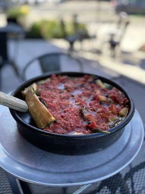 10" Veggie Deep Dish vegetarian.  It was too watery and soggy.  I would not order this but prob just mushroom and no watery veggies.