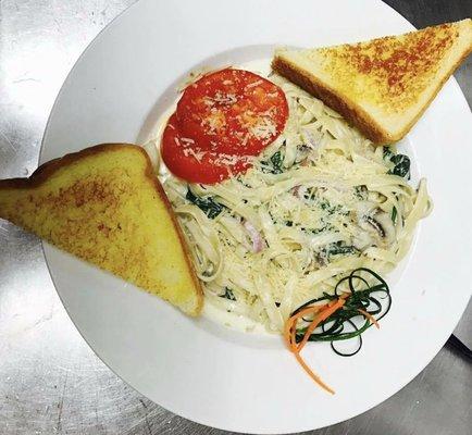 Fresh spinach alfredo