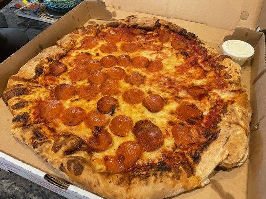 Large Pepperoni Pizza