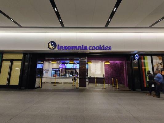 Insomnia Cookies