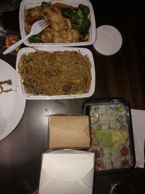 Beef Lo Mein Chicken with Broccoli Sushi Deluxe