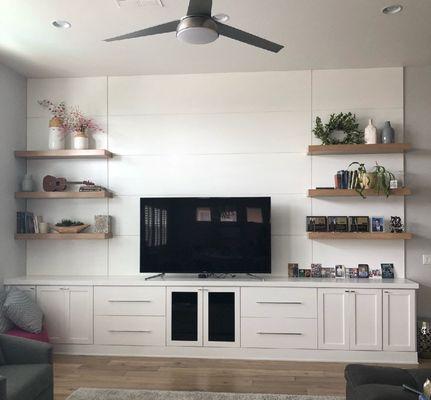 CONTEMPORARY WALL  UNIT