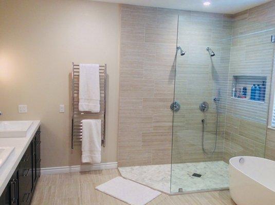 Spa look with built in towel warmer