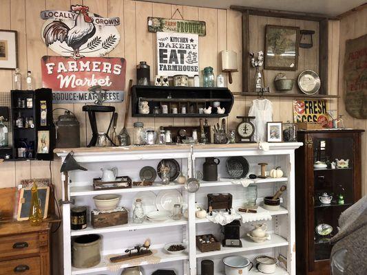 Adirondack Outpost Antiques & Gifts