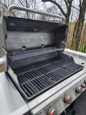 ¡Greetings, neighbors! Do your grills need attention? We're here to help! We offer a comprehensive cleaning and repair service to restore...