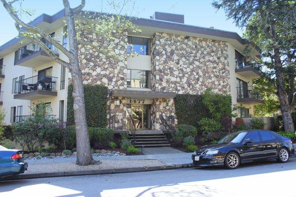 1 Condo Unit in Burlingame