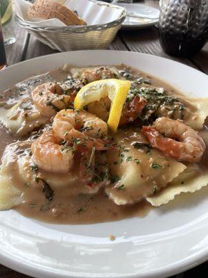 Crab and shrimp ravioli