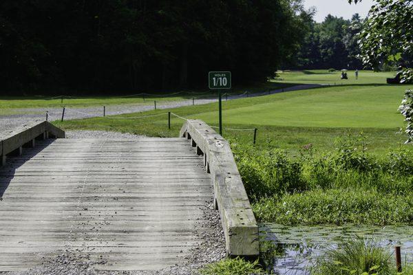 Joe & Leigh's Pine Oaks Golf Course