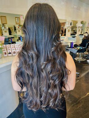 Curls, hair trim