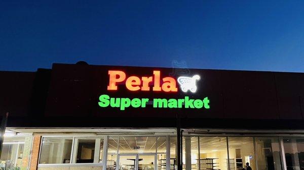 Perla Super Market