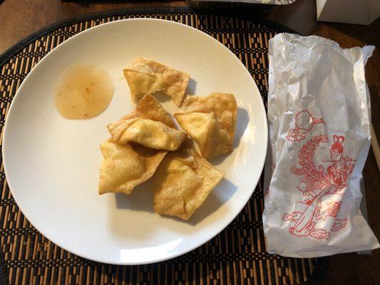 Crab Rangoon (comes with 6 crab rangoons)