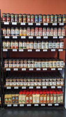 We have rubs from all of your favorites barbecue creators and cooks.