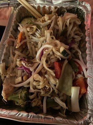 Mild chicken pad Thai with extra vegetables