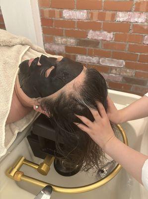 Korean scalp treatment & Hydrating Facial