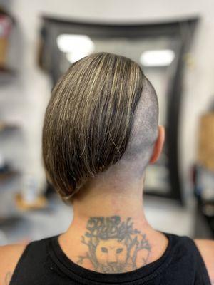 The back of an A-symmetrical undercut