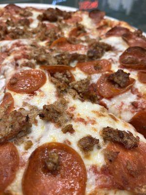 Pepperoni & sausage 2-Topping Pizza Large