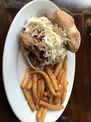 Pulled pork sandwich