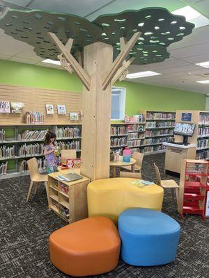 Kids Space, love the tree!