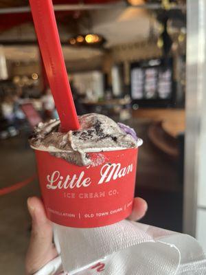 Salted Oreo with Ube scoop