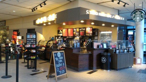 101 SOUTH Tryon Starbucks Bank of America