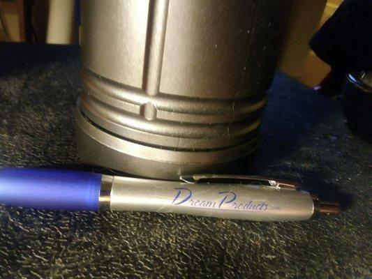 ....and gift #2...free ink pen...