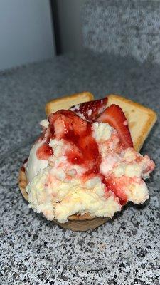 Strawberry CheeseCake Icecream