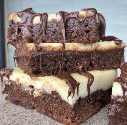 Cheesecake Brownies