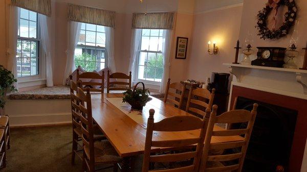 If it rains, you may enjoy breakfast in the dining room meeting the other guests.