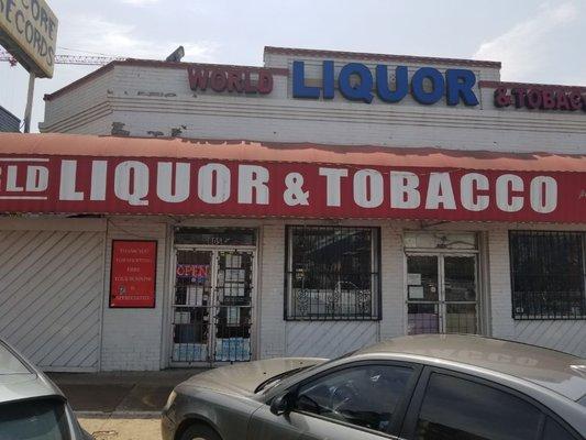 World Liquor & Tobacco