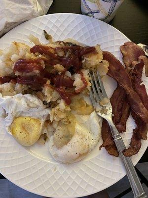 Poached eggs, potatoes and bacon (delivered)