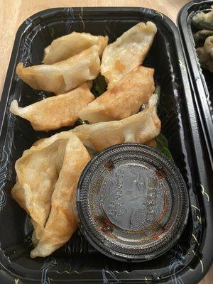 Fry Shrimp Gyoza Dumplings ( 8 pcs )