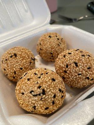 262. Sesame Ball with Red Bean Paste