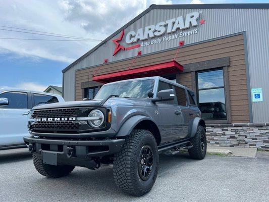 CARSTAR Bronco Repair