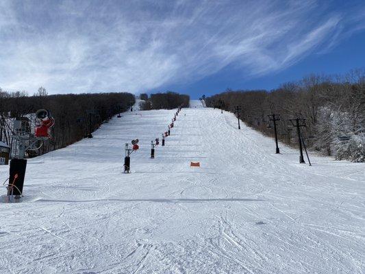 If everyone is on the lift line, then almost no one is on the hill.