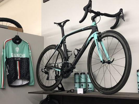 My new Bianchi OltreXR3 from FENIX CYCLING!