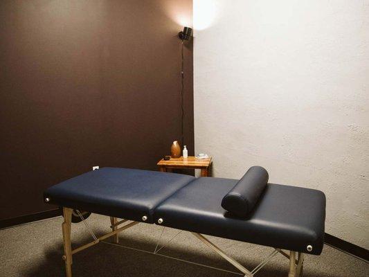 Relieve stress and relax with therapeutic massage