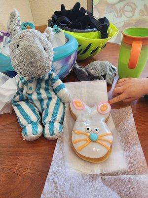 Bunny donut to share with her bunny