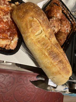 Bread with meatball platter