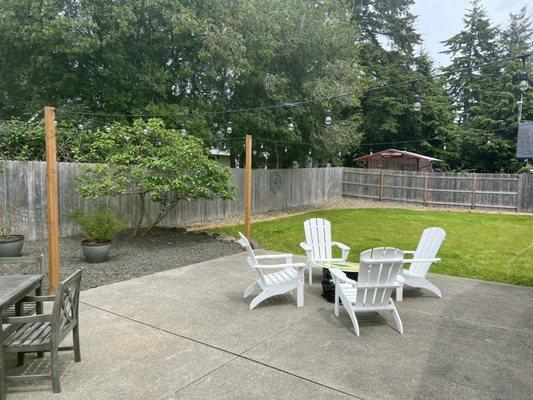 New landscape installed. Graded back yard, re-seed, bender-board, rock