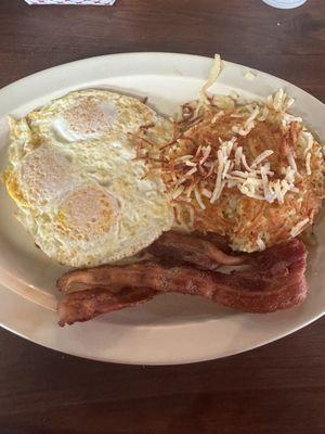 Eggs, hashbrowns and bacon.