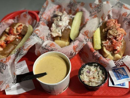 Bowl of Bowl Lobster Bisque, coleslaw, 3 lobster rolls