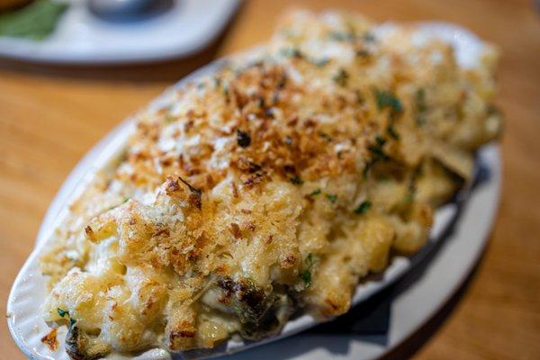 Craft Mac & Cheese w/Jalapeños ($13 + $3/Jalapeños)