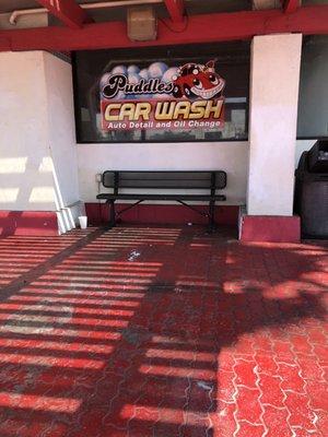 Outside waiting area dirty with trash & filthy floor.  Decent area in Anaheim doesn't need businesses like this