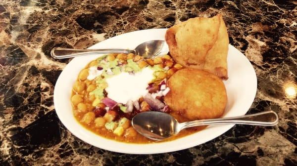 Samosa & aloo tikki!